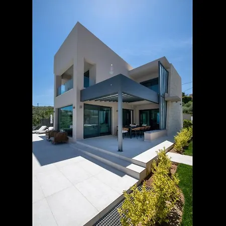 Royal Bird Private Villa